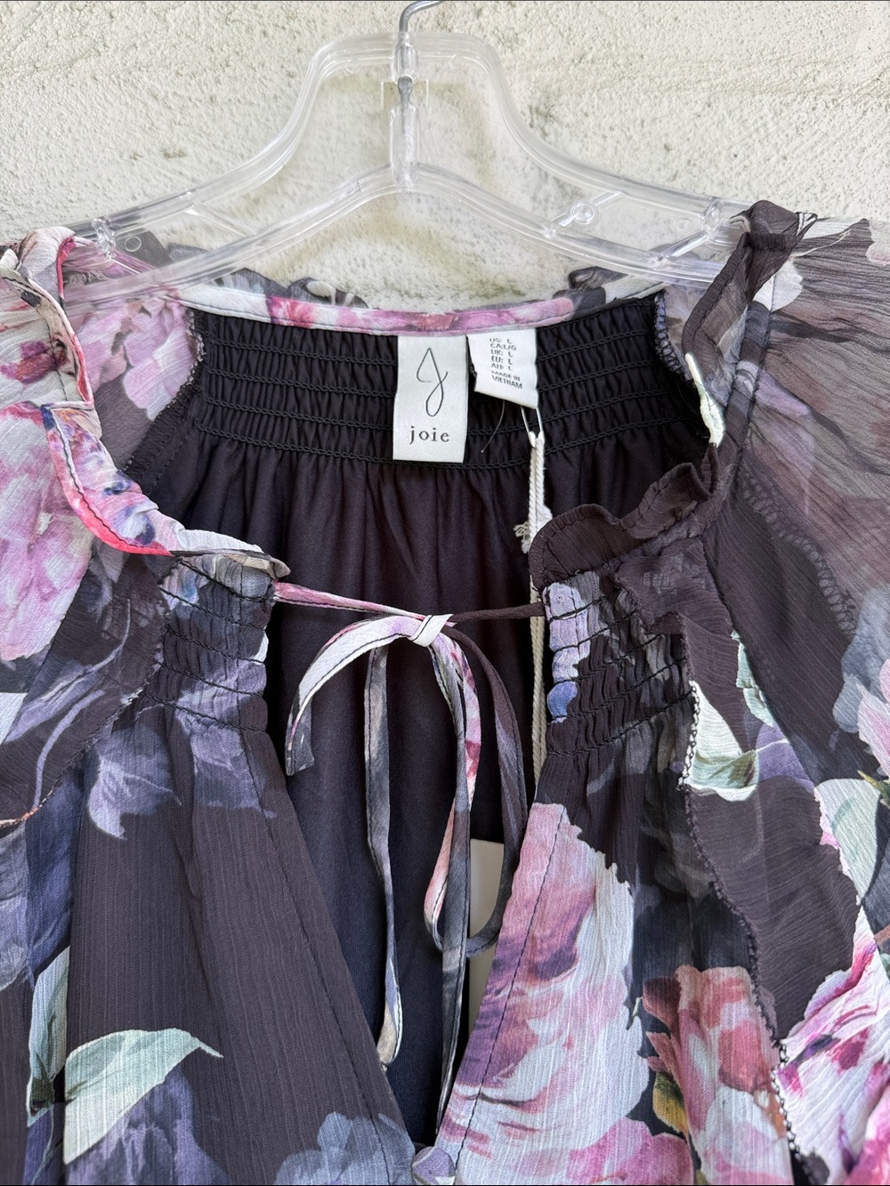 NWT Joie Black/Pink Floral Chiffon Blouse Size Large - Picture 6 of 14